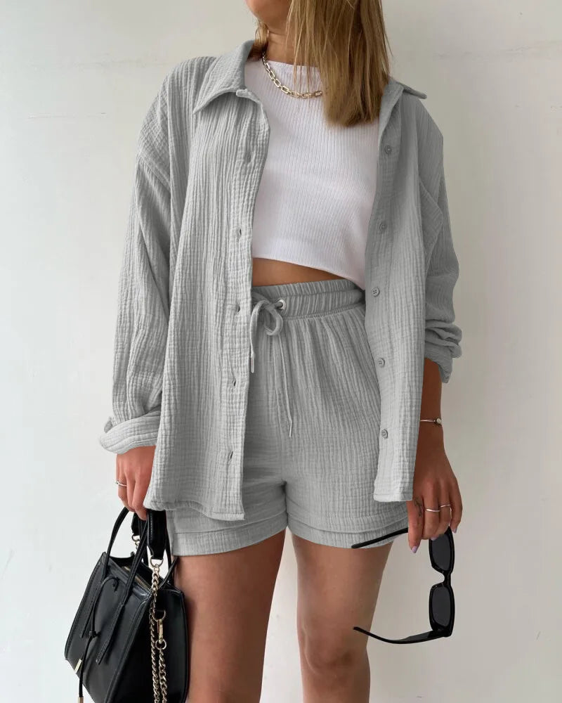 Chemise longue et short taille haute, idéale pour l'été