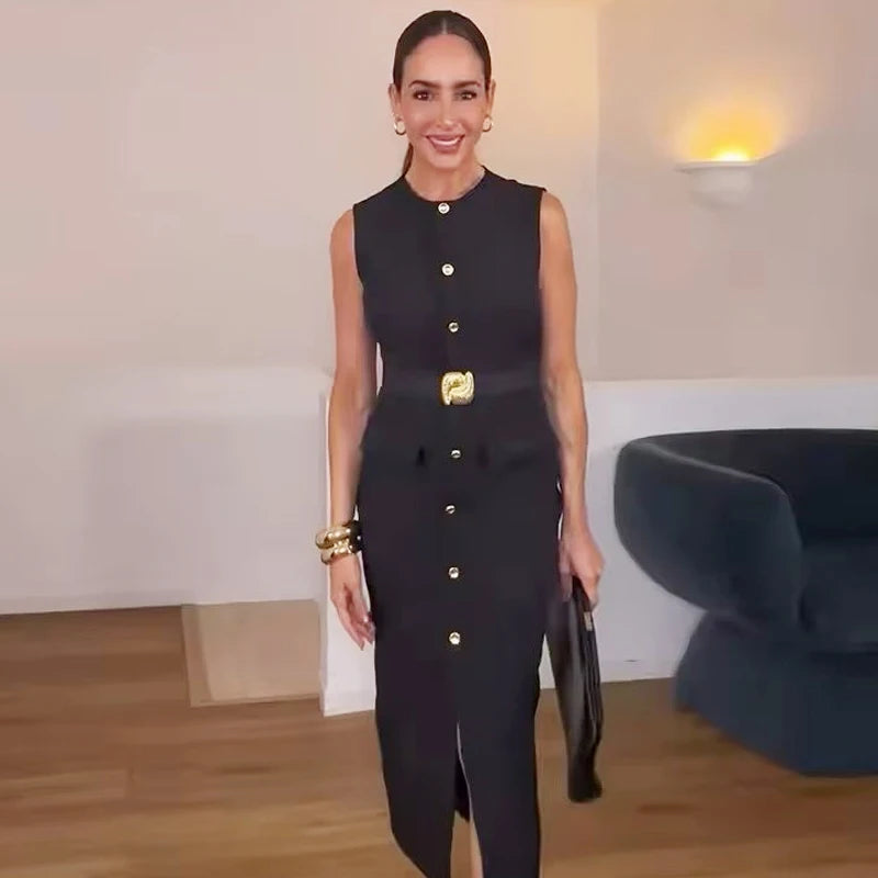 Robe Longue Boutonnée avec Poches, idéale pour un événement chic en été !