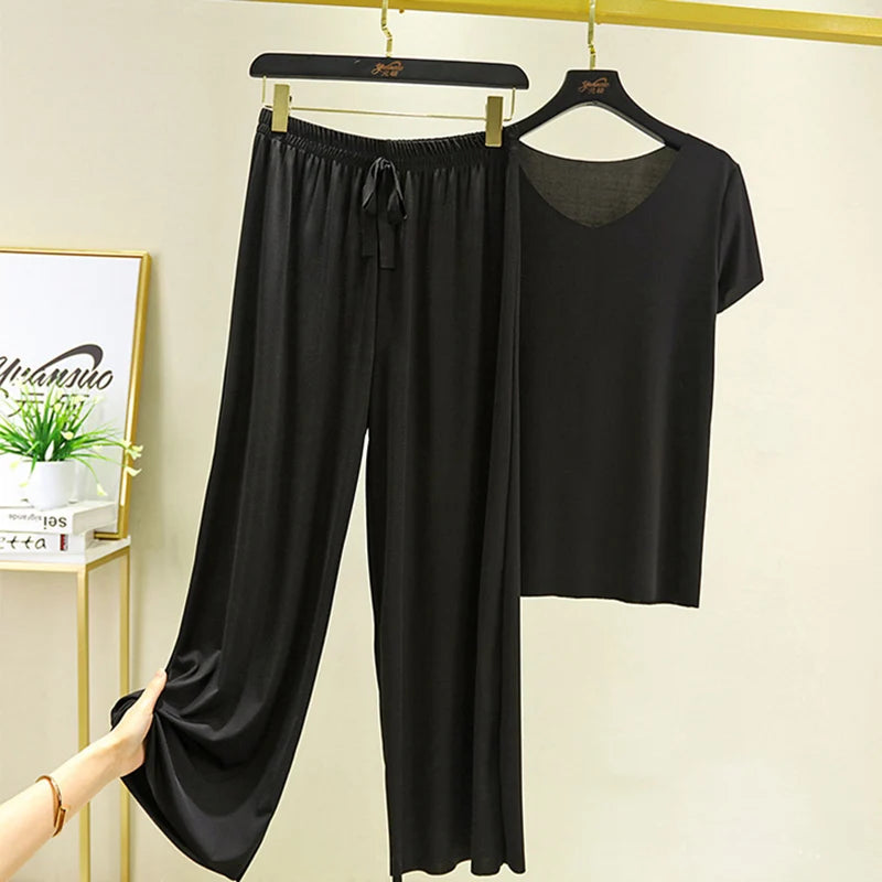 Ensemble haut et pantalon : la tenue idéale pour les vacances d'été