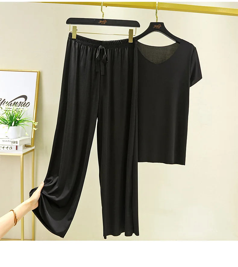 Ensemble haut et pantalon : la tenue idéale pour les vacances d'été
