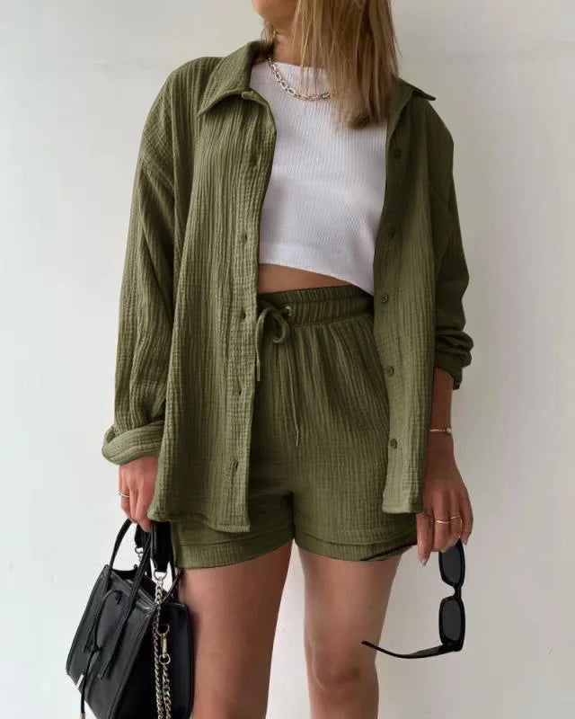Chemise longue et short taille haute, idéale pour l'été