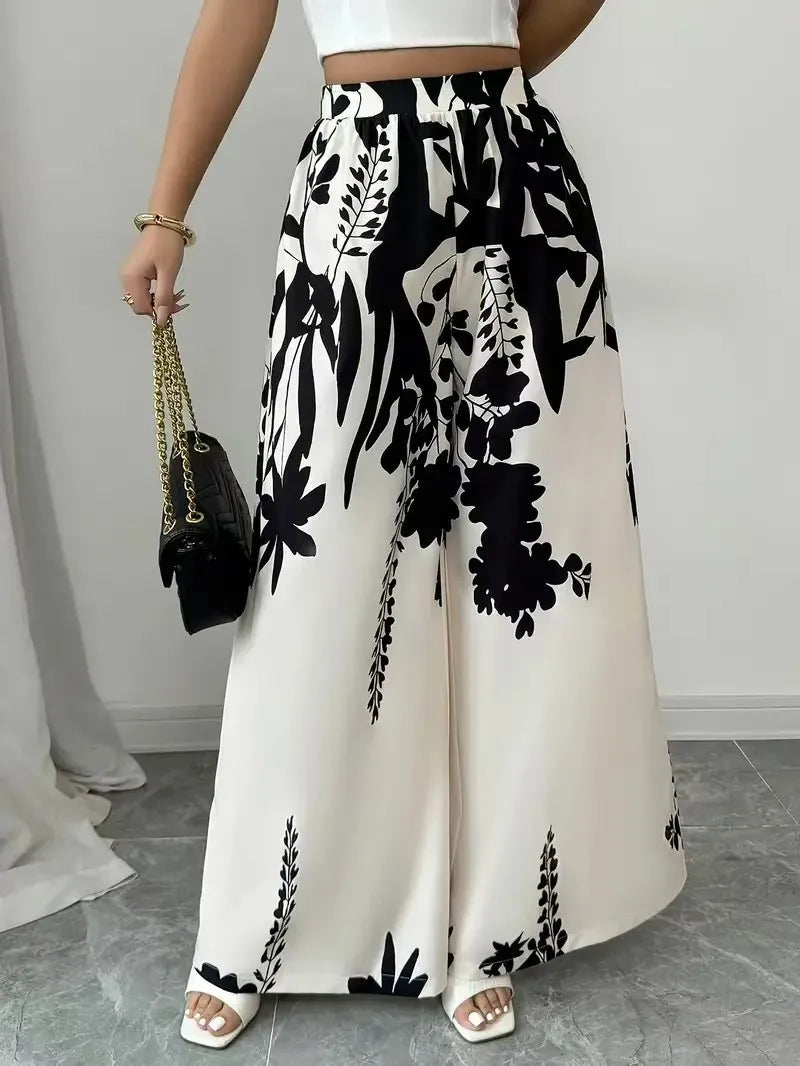 Pantalon évasé à motif floral, coupe ajustée pour les vacances