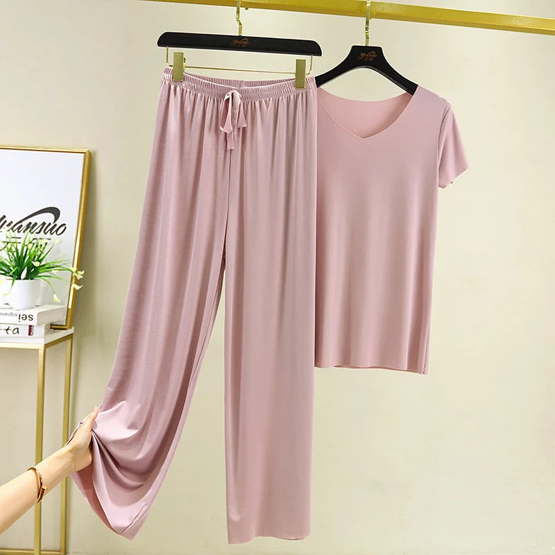 Ensemble haut et pantalon : la tenue idéale pour les vacances d'été