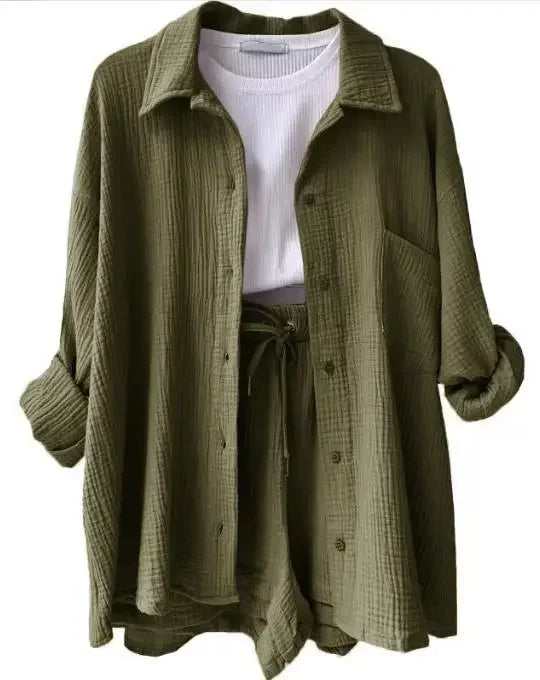 Chemise longue et short taille haute, idéale pour l'été